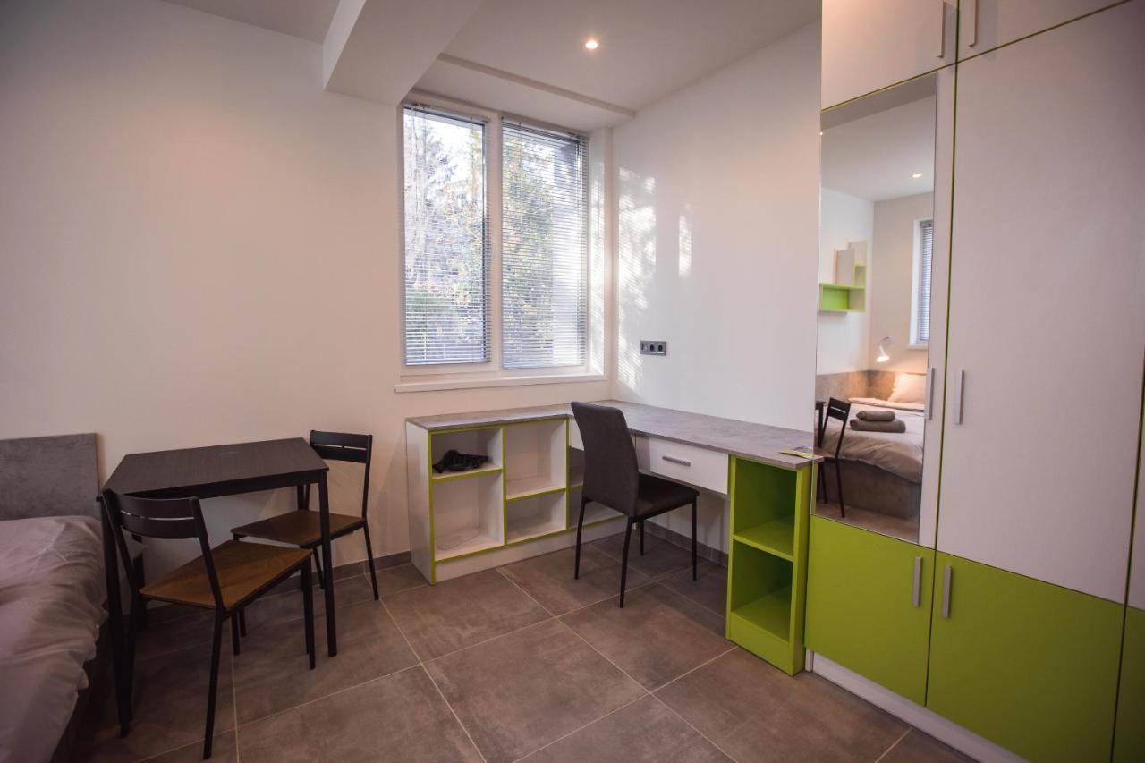 Dorm Bg Pet-Friendly Aparthotel Stara Zagora Extérieur photo