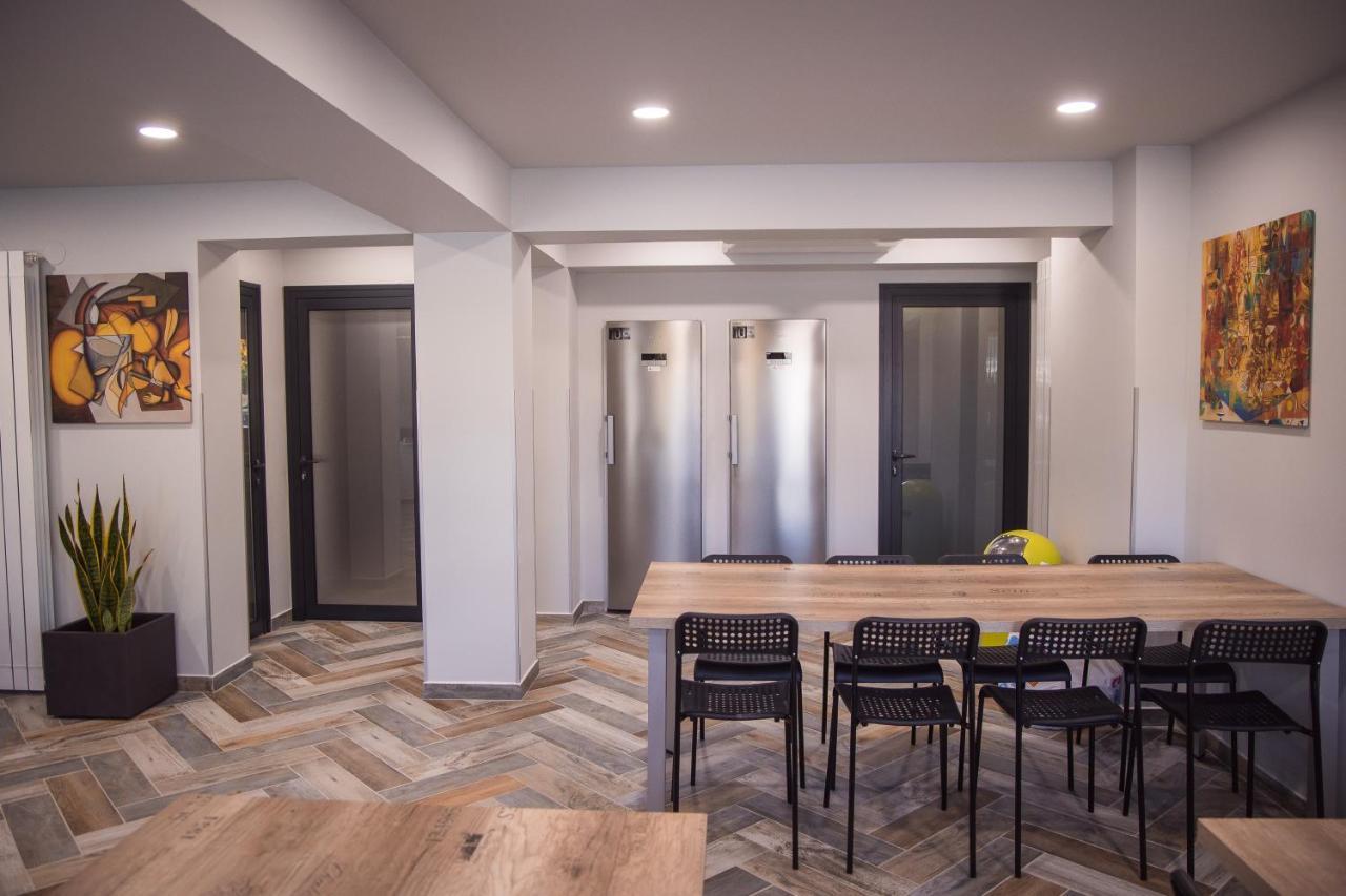 Dorm Bg Pet-Friendly Aparthotel Stara Zagora Extérieur photo