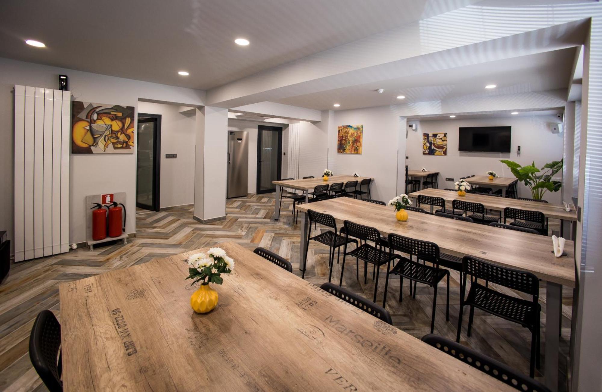 Dorm Bg Pet-Friendly Aparthotel Stara Zagora Extérieur photo