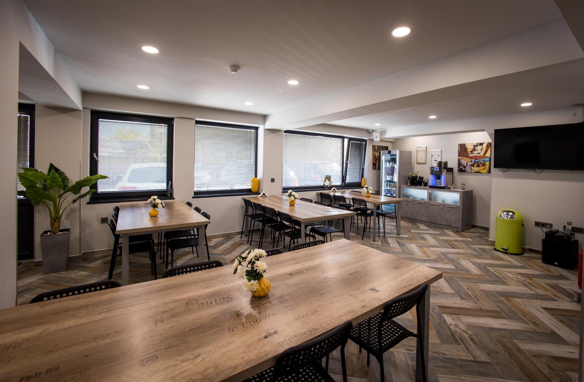 Dorm Bg Pet-Friendly Aparthotel Stara Zagora Extérieur photo